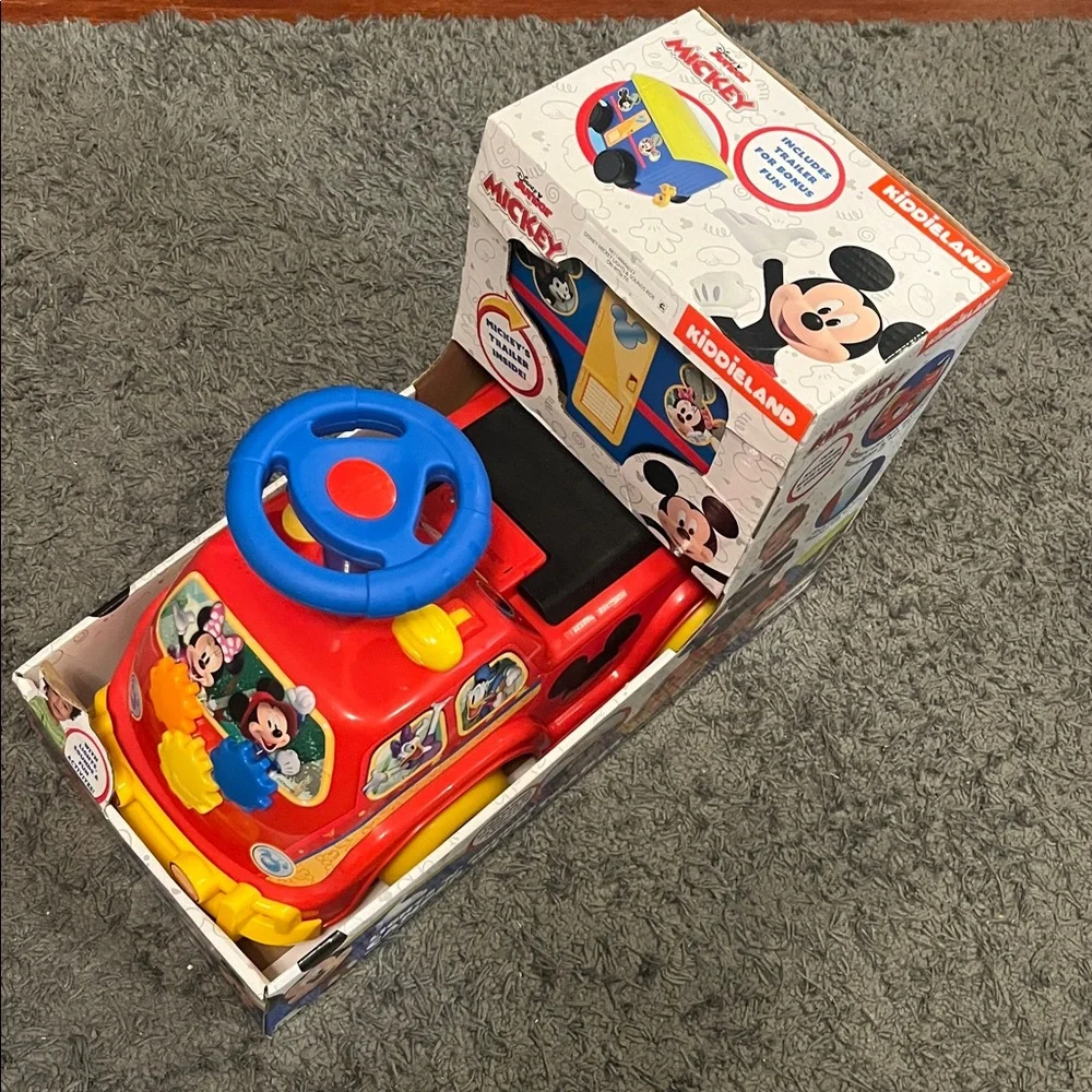 🚂Disney Mickey Mouse Red and Yellow Ride-On 🚂